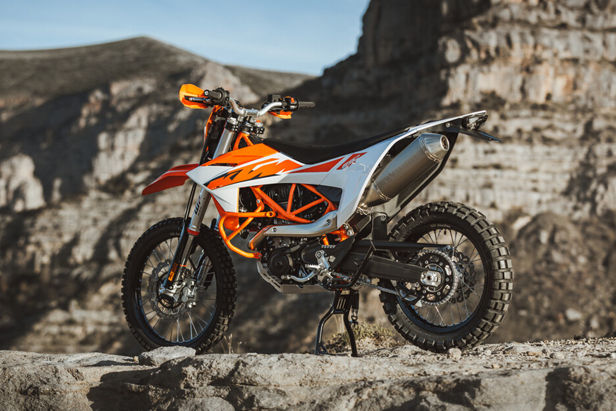 KTM_690_Enduro_R_2026_04.jpg