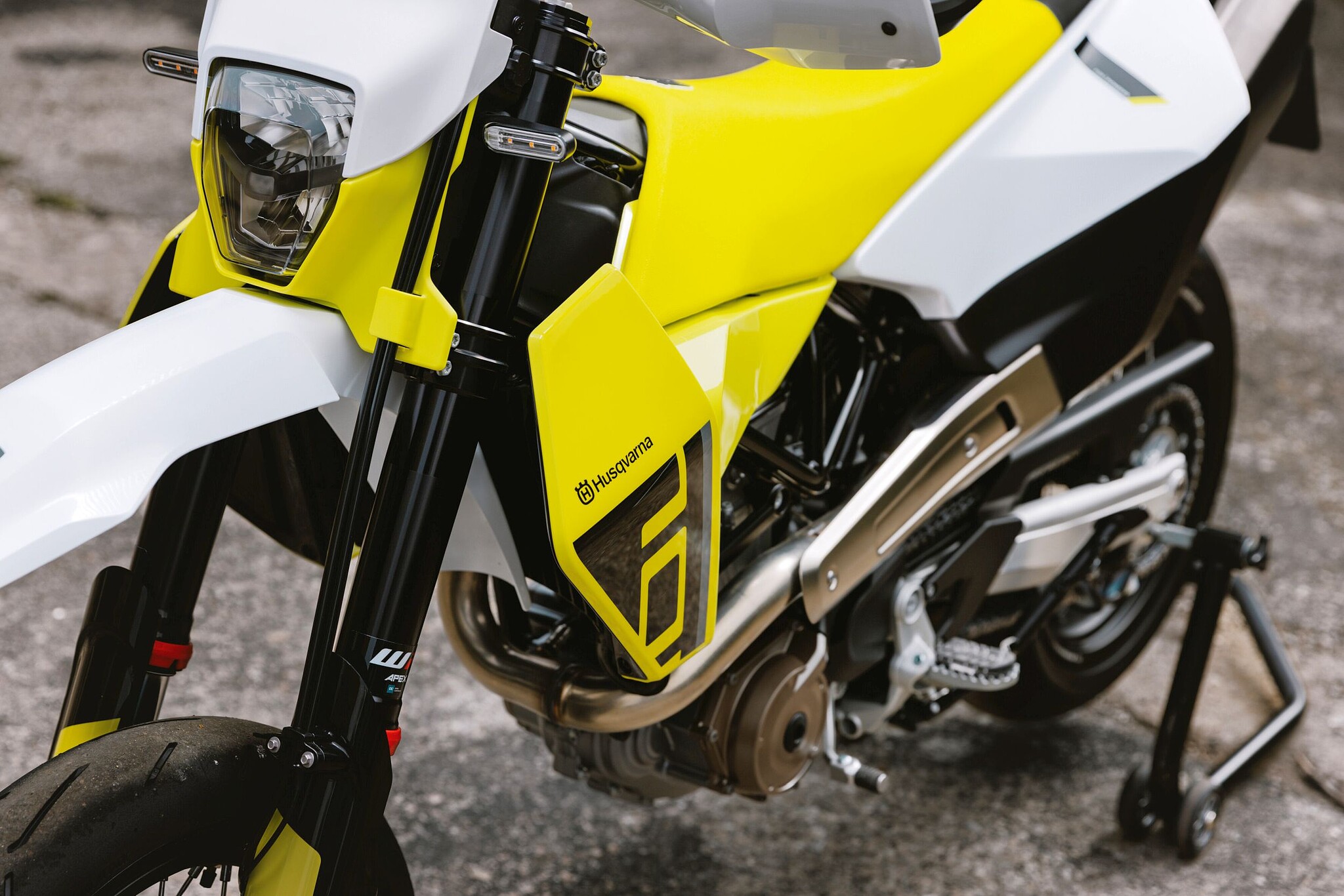 Husqvarna_701_Enduro_Supermoto_2026_06.jpg